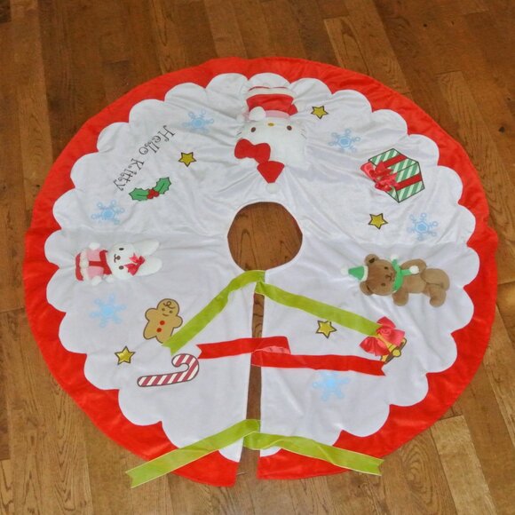 HELLO KITTY Vintage Christmas Tree Skirt - Picture 1 of 8